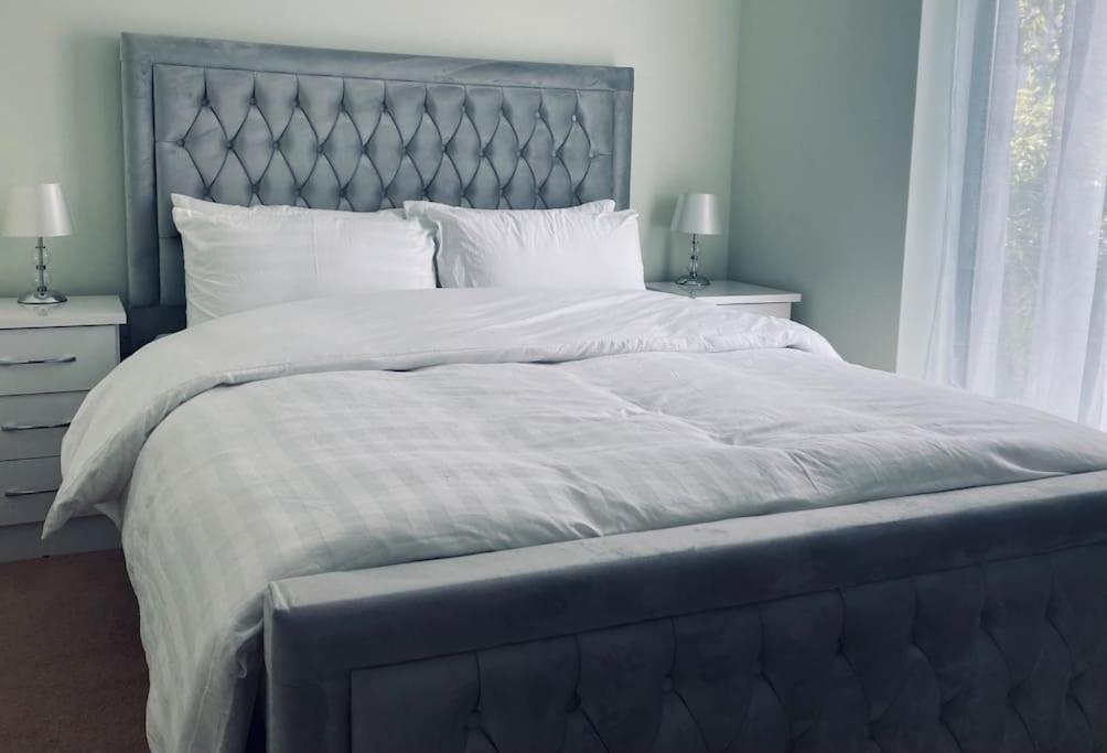 Ormeau Road Stylish Double Bedroom Luxury Apartment Belfast Eksteriør bilde